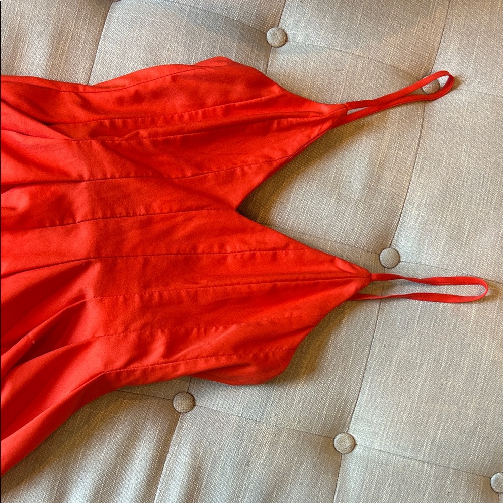Rumor Boutique Orange Pleated Romper Size Small - Picture 10 of 14